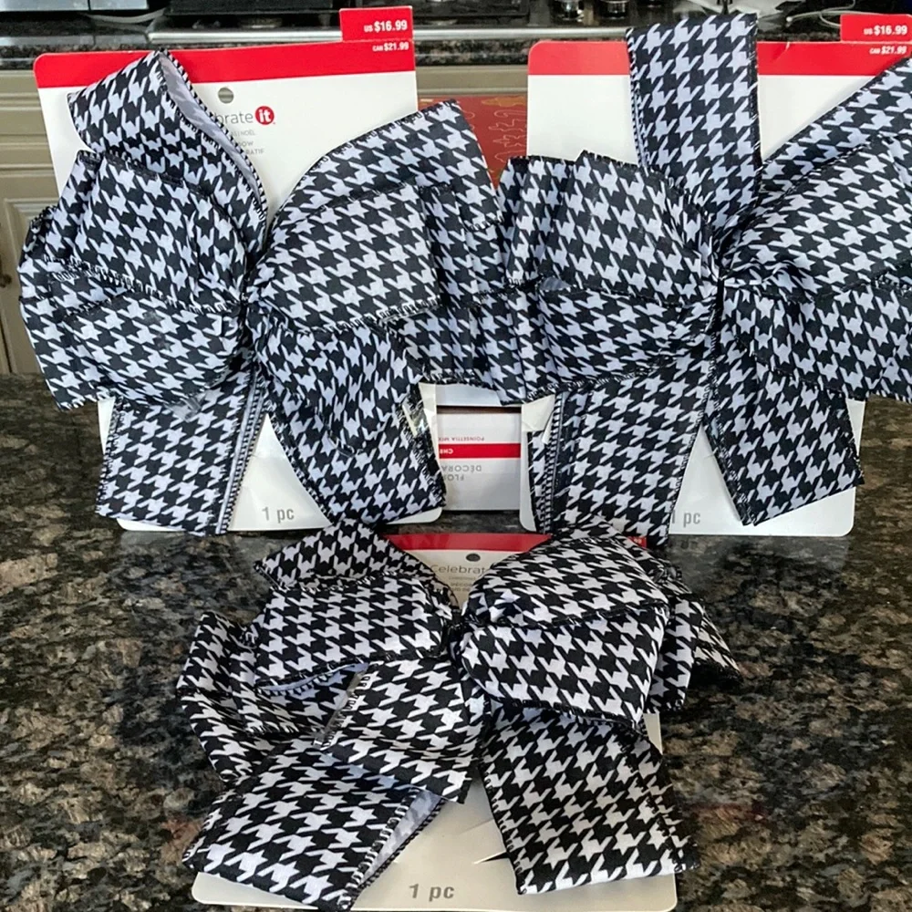 CELEBRATE IT LARGE BOWS BLACK AND WHITE LOT OF 3 NWT